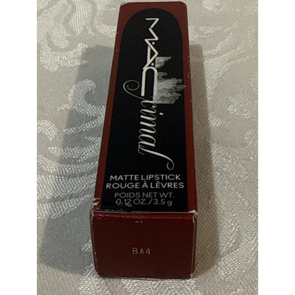 Mac Matte Rouge A Levres Lipstick CHILI #602 Full Size 0.12Oz. 3.5g New Box BA4
